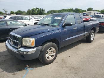  Salvage Dodge Dakota