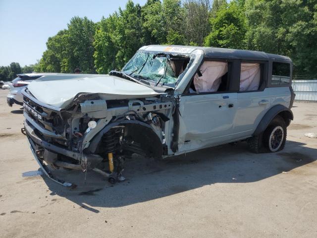  Salvage Ford Bronco