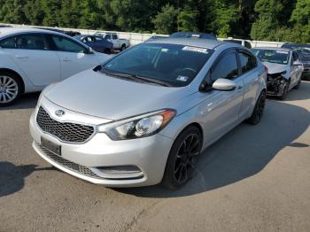  Salvage Kia Forte