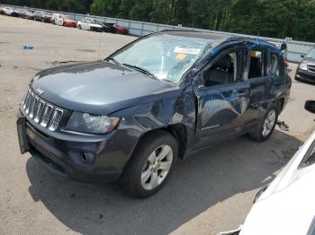  Salvage Jeep Compass