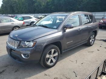  Salvage Jeep Compass