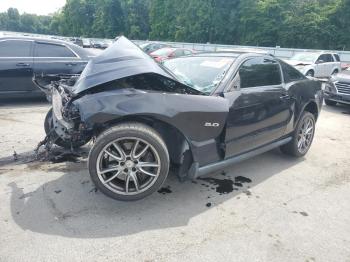  Salvage Ford Mustang