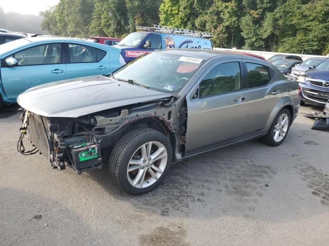  Salvage Dodge Avenger