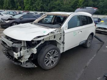  Salvage Mitsubishi Outlander