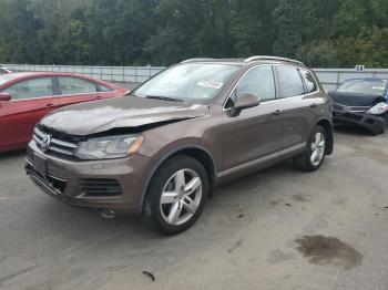  Salvage Volkswagen Touareg