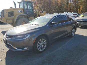  Salvage Chrysler 200