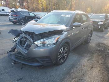  Salvage Nissan Kicks