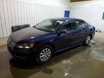  Salvage Volkswagen Passat