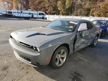  Salvage Dodge Challenger