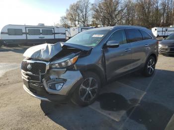  Salvage Kia Sorento