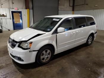  Salvage Dodge Caravan