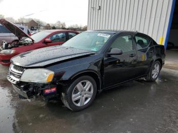  Salvage Dodge Avenger