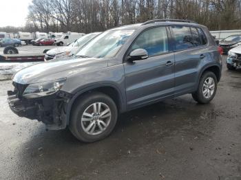  Salvage Volkswagen Tiguan