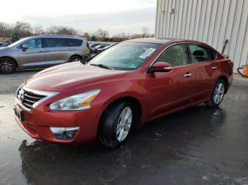  Salvage Nissan Altima