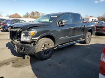  Salvage Nissan Titan