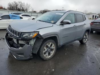  Salvage Jeep Compass