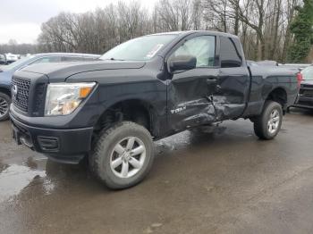  Salvage Nissan Titan