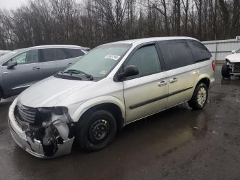  Salvage Chrysler Minivan