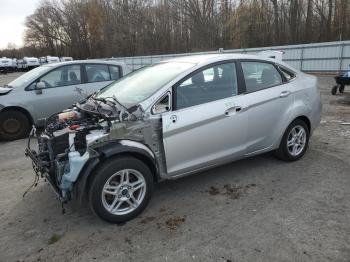  Salvage Ford Fiesta