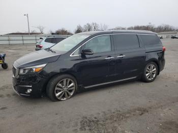  Salvage Kia Sedona