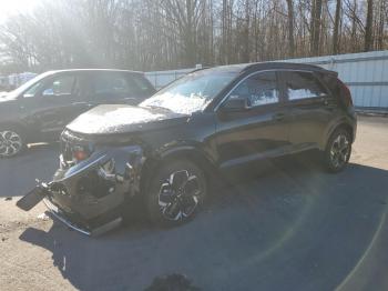  Salvage Kia Niro