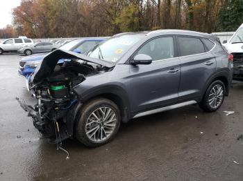  Salvage Hyundai TUCSON