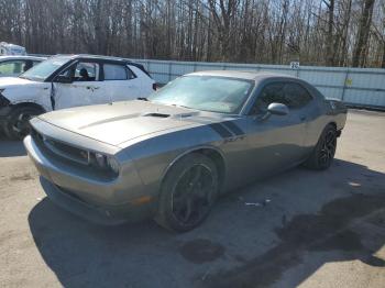  Salvage Dodge Challenger