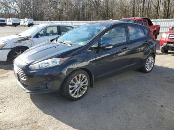  Salvage Ford Fiesta