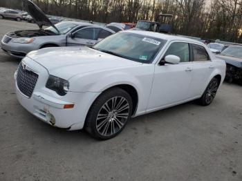  Salvage Chrysler 300