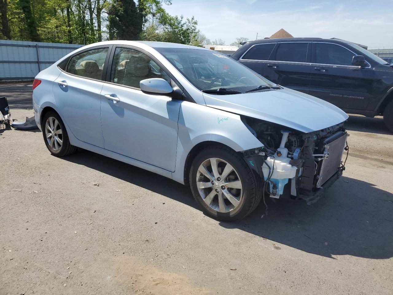 Hyundai ACCENT Gls Image 5