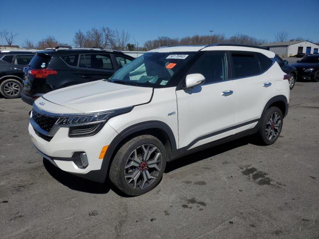  Salvage Kia Seltos