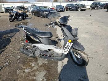  Salvage Yamaha Scooter
