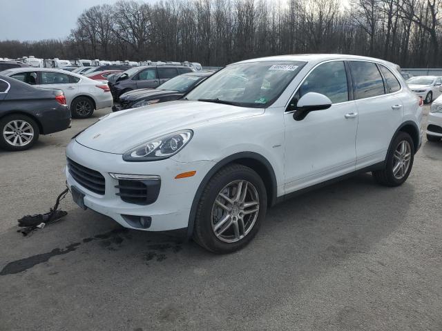  Salvage Porsche Cayenne