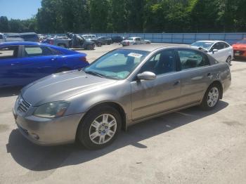  Salvage Nissan Altima