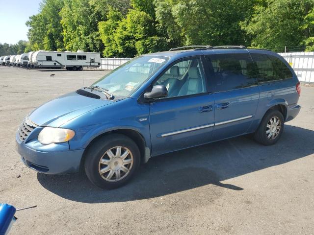  Salvage Chrysler Town & Country