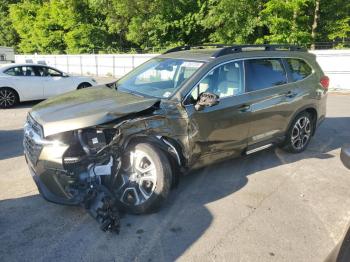  Salvage Subaru Ascent