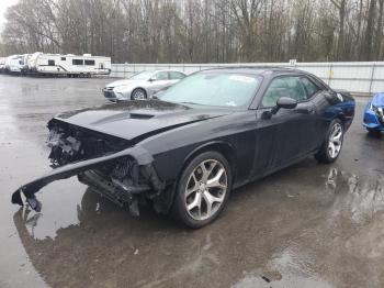  Salvage Dodge Challenger