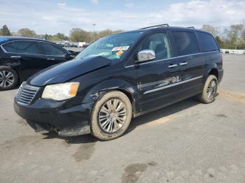  Salvage Chrysler Minivan