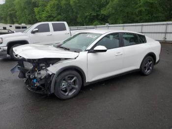  Salvage Kia K4 Lx