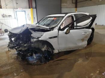  Salvage Jaguar F-PACE