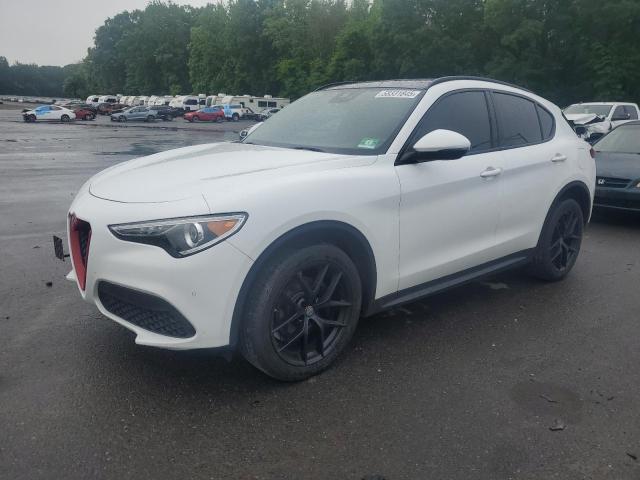  Salvage Alfa Romeo Stelvio