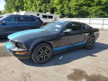  Salvage Ford Mustang
