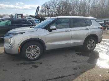  Salvage Mitsubishi Outlander