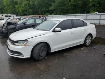  Salvage Volkswagen Jetta