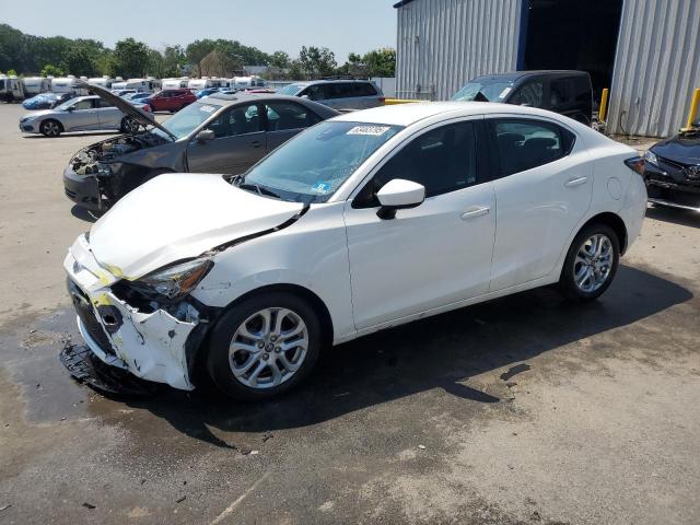  Salvage Toyota Yaris
