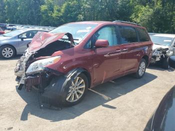  Salvage Toyota Sienna