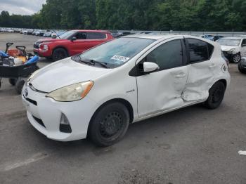  Salvage Toyota Prius
