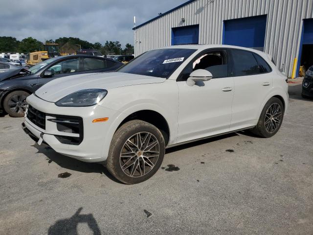  Salvage Porsche Cayenne