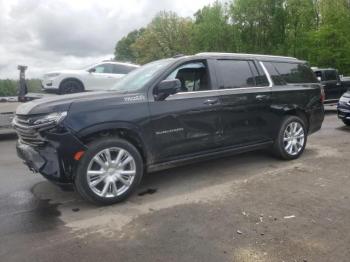  Salvage Chevrolet Suburban