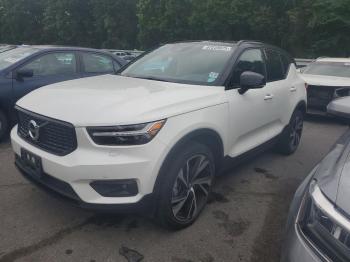  Salvage Volvo XC40
